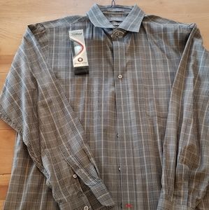 Mens Daniel Cremieax brown button-down shirt. Size XL.